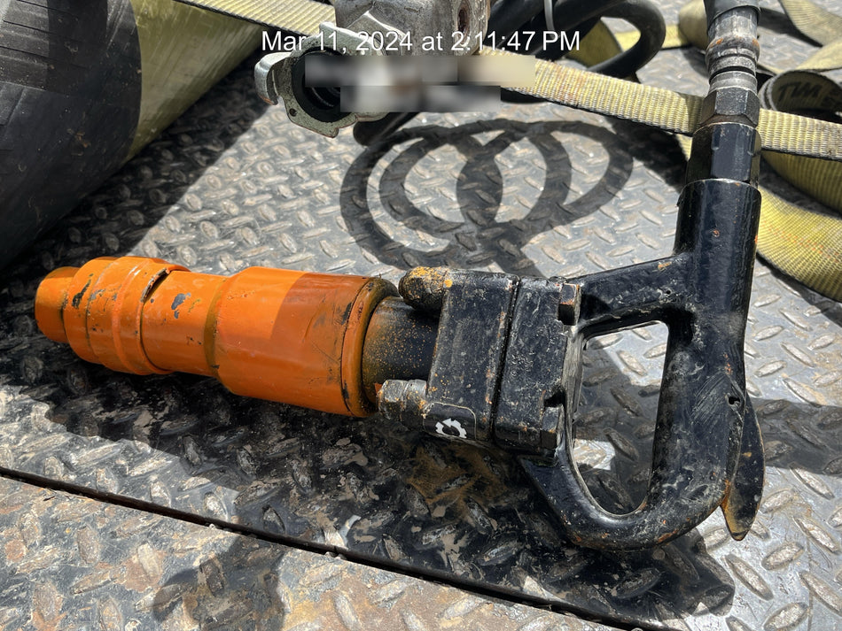 2021 MICHIGAN PNEUMATIC ES-CH3R-TRACKER