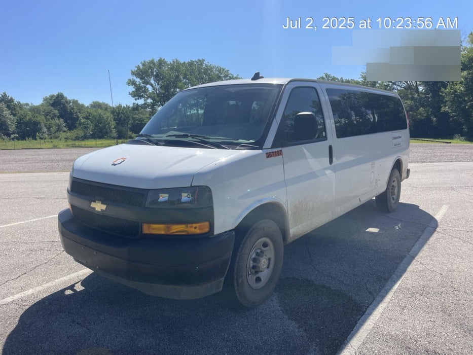 2023 CHEVROLET Express Van - Rental