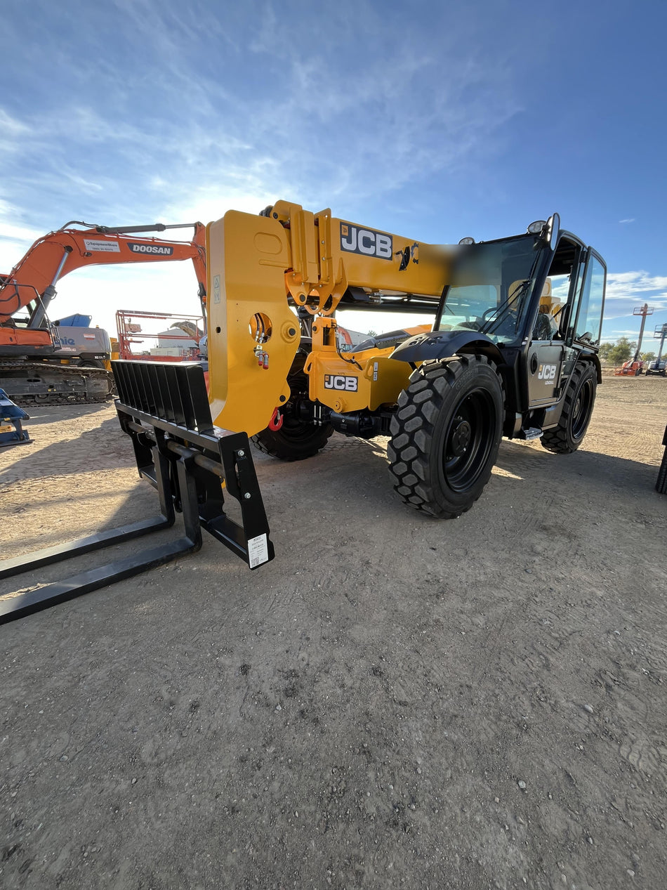 2024 JCB 509-42