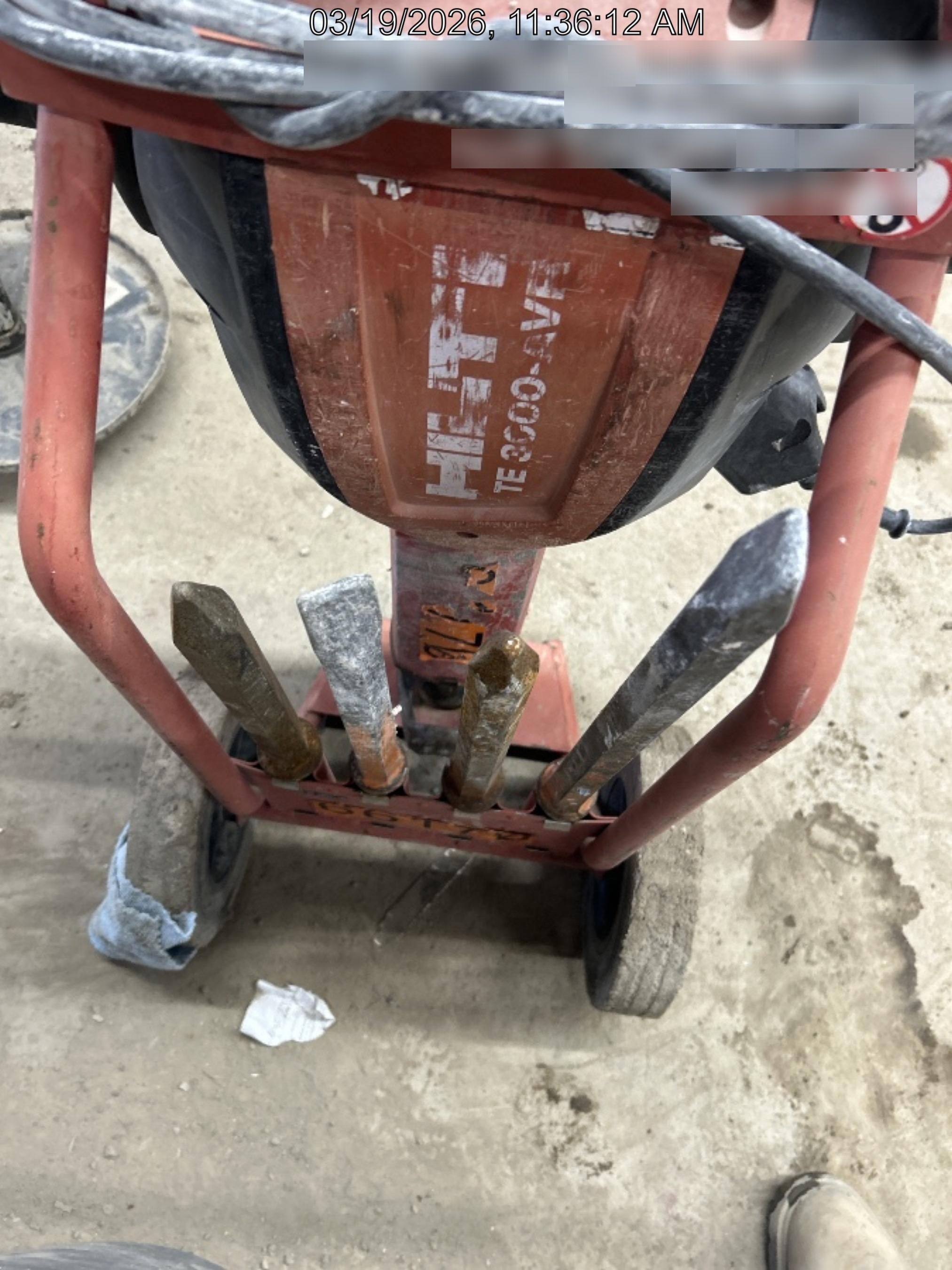 2020 HILTI TE 3000-AVR