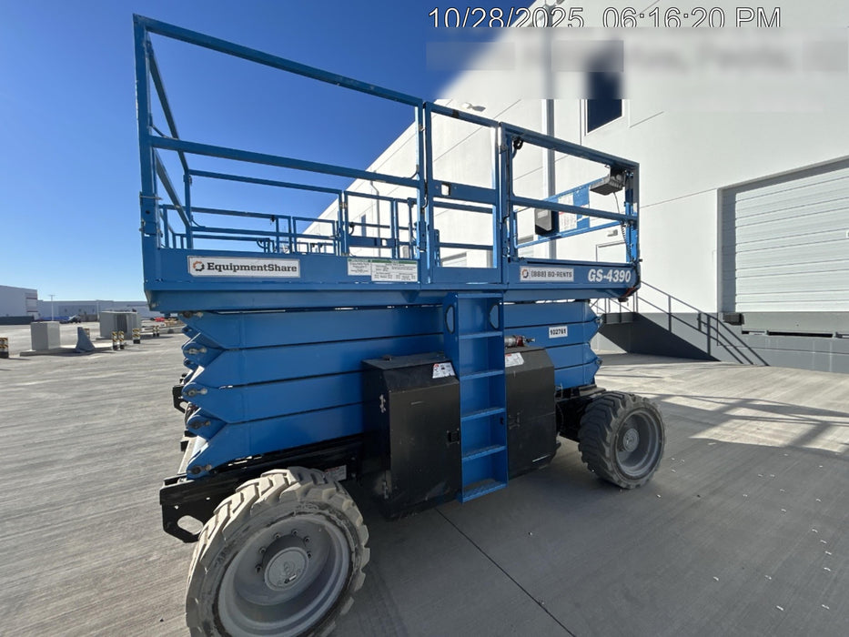 2020 GENIE GS-4390 RT