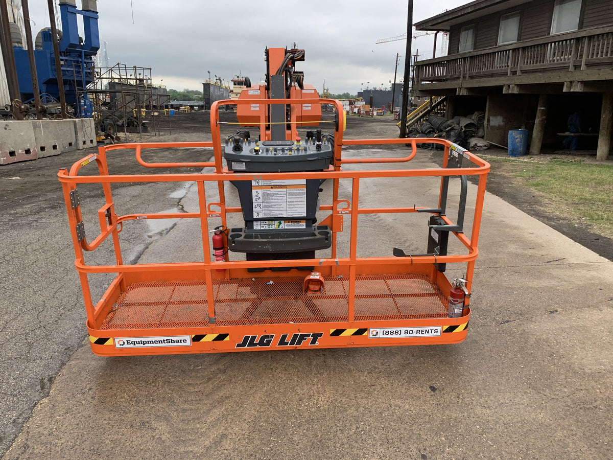 2021 JLG 860SJ