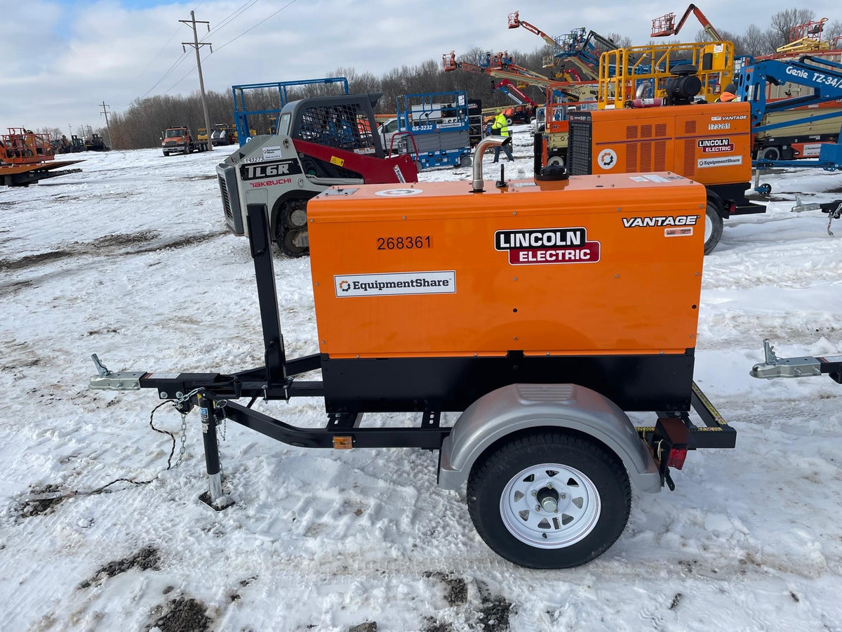 2022 Lincoln Electric LE400 Kubota V1505, Trlr, Cable Rack, Light Kit, ES Decals, T3