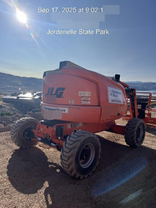2019 JLG 860SJ