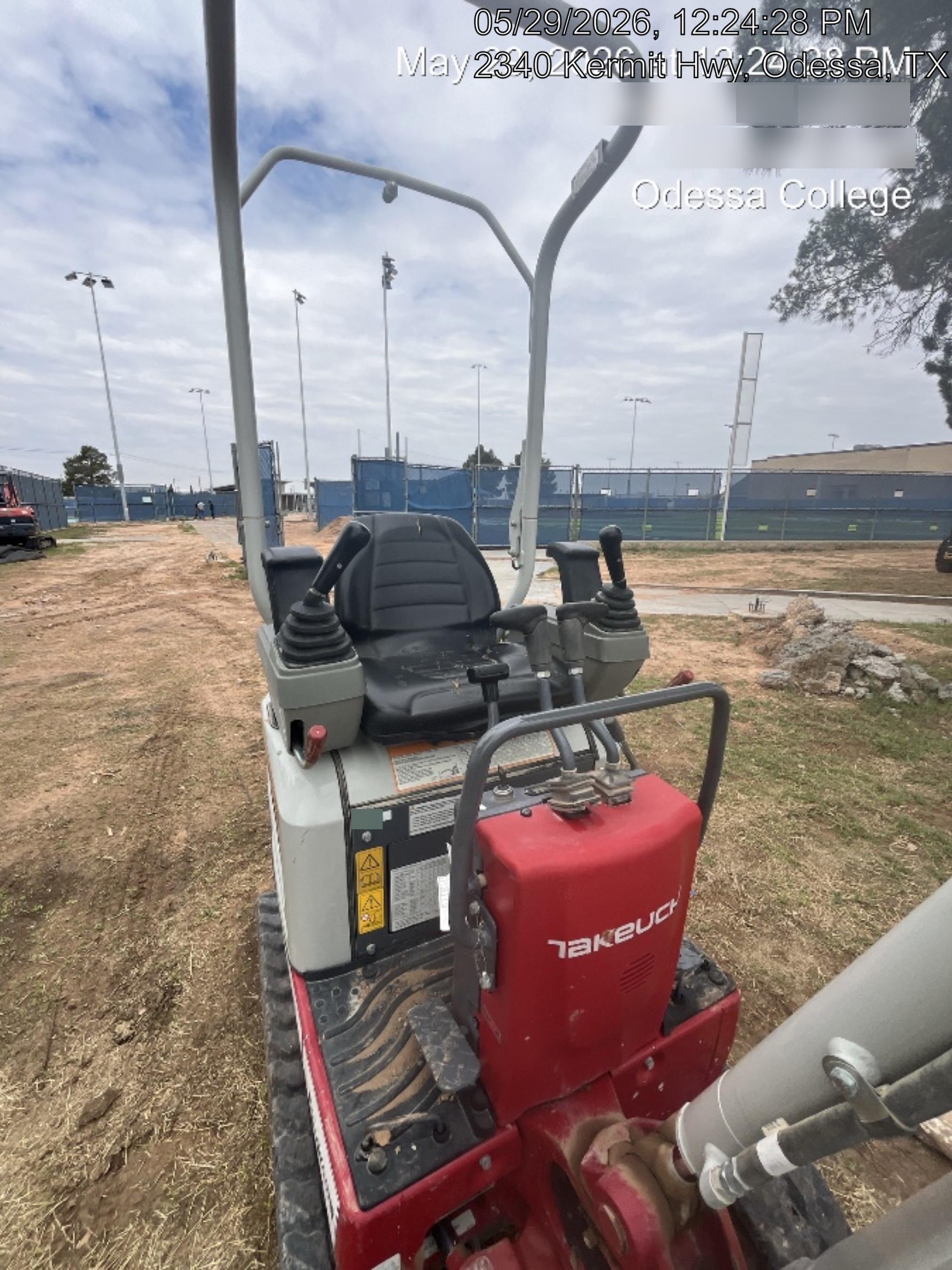 2022 TAKEUCHI TB210R