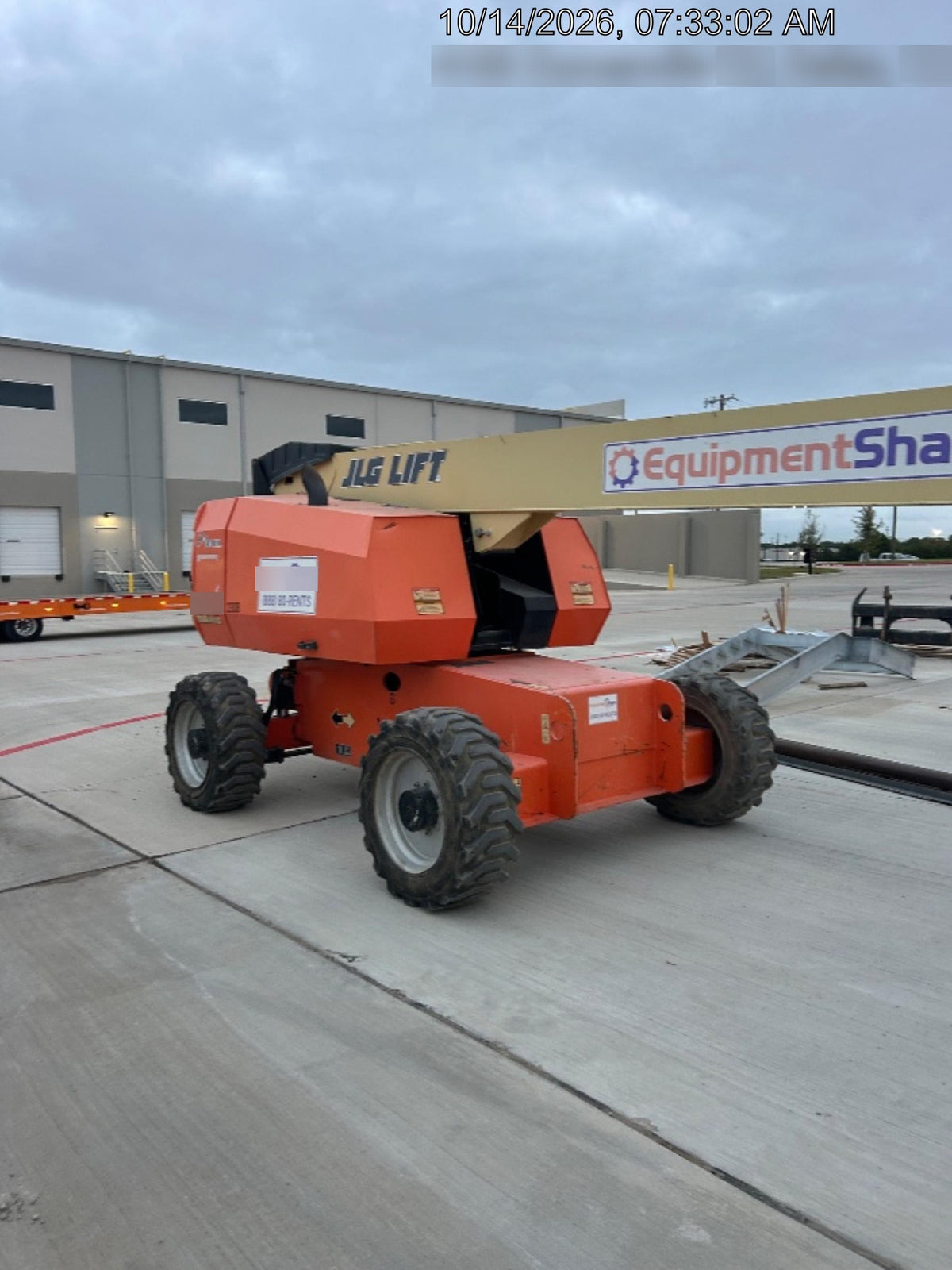 2016 JLG 660SJ