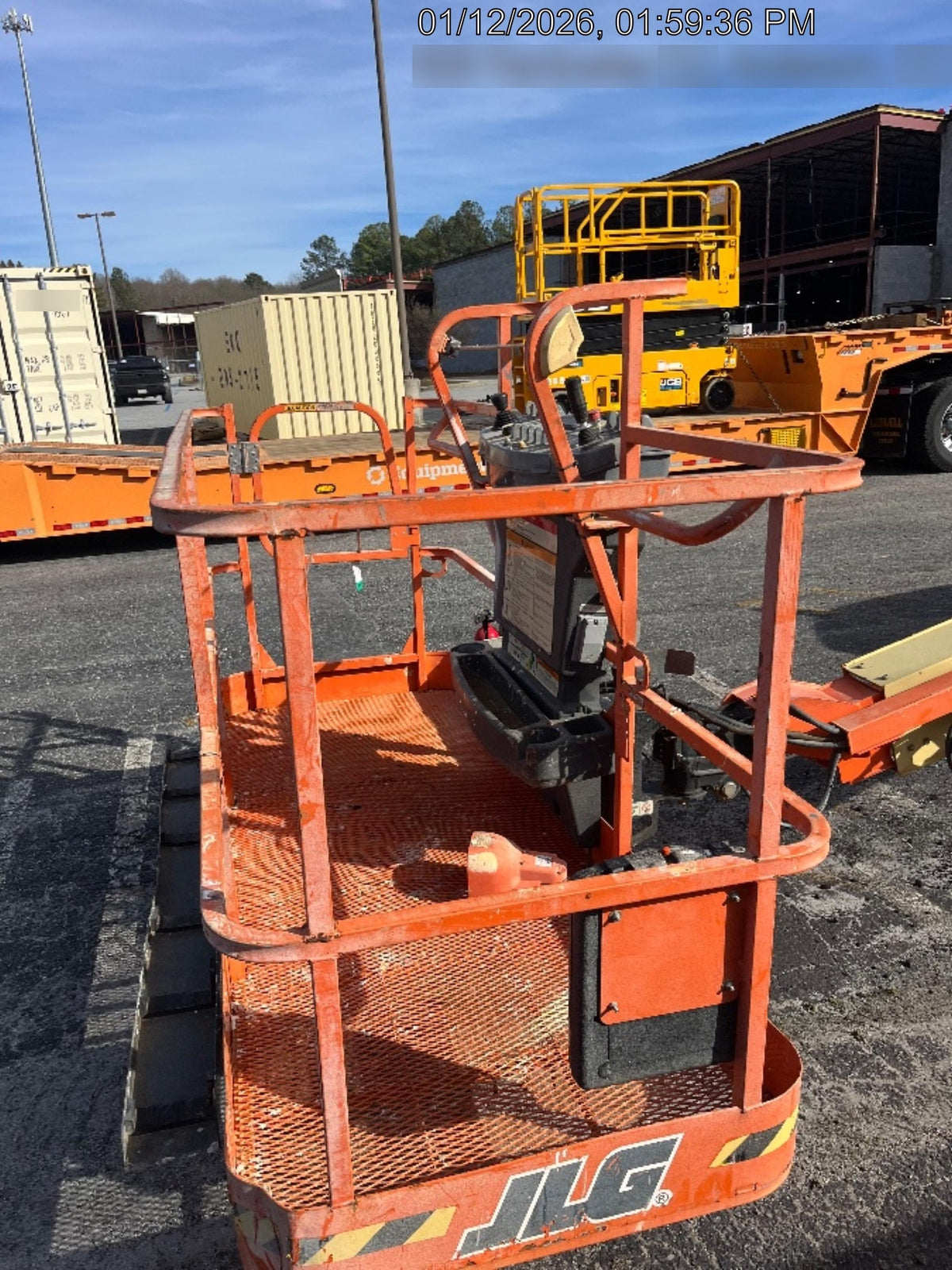 2022 JLG 400S