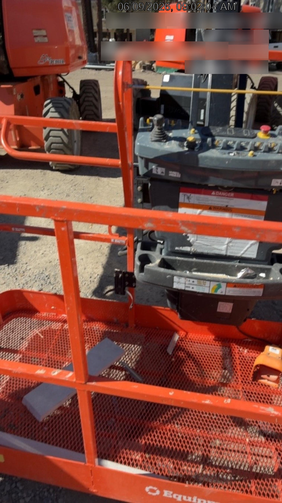 2025 JLG 660SJ