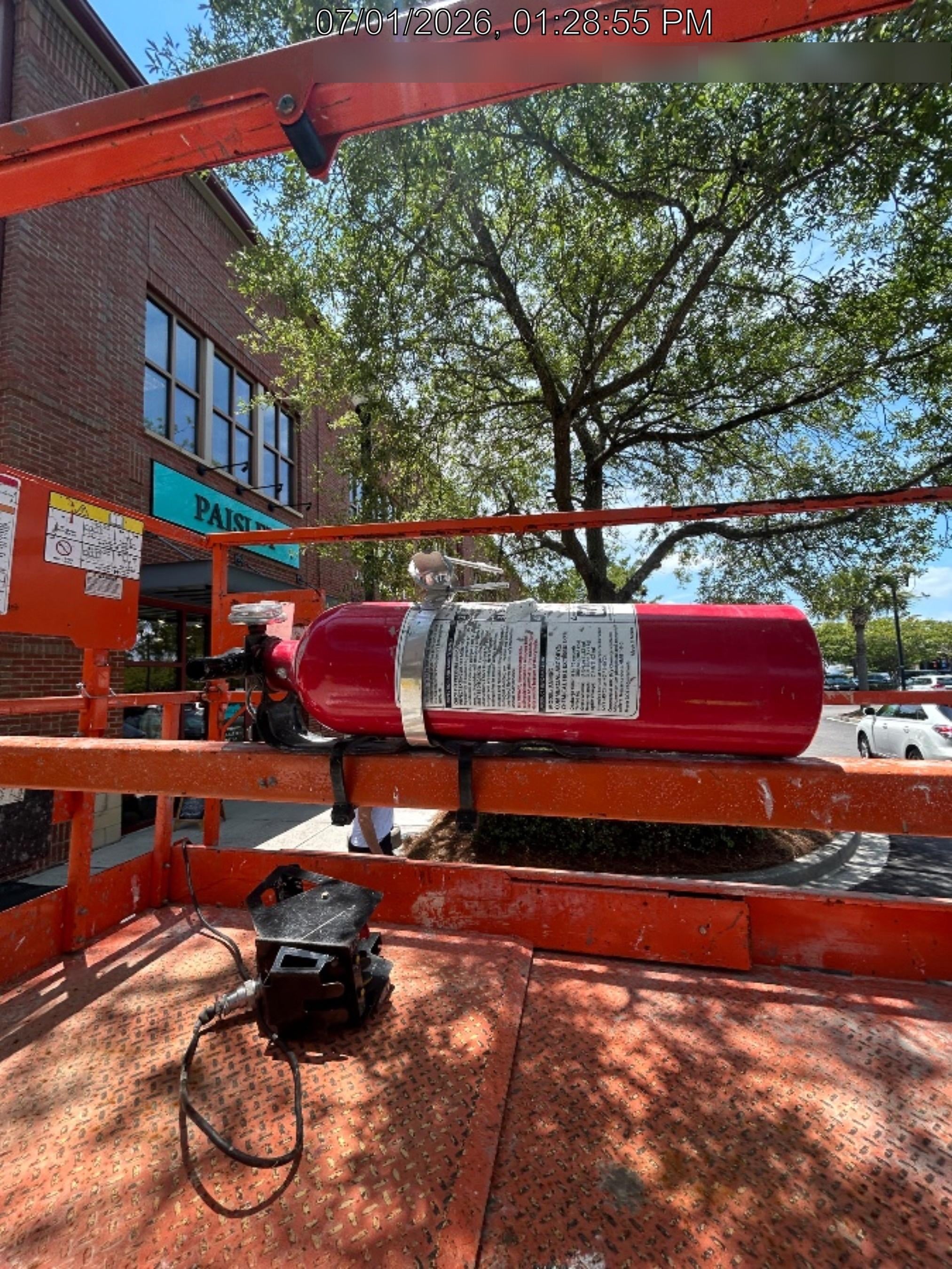 2022 JLG ES3246