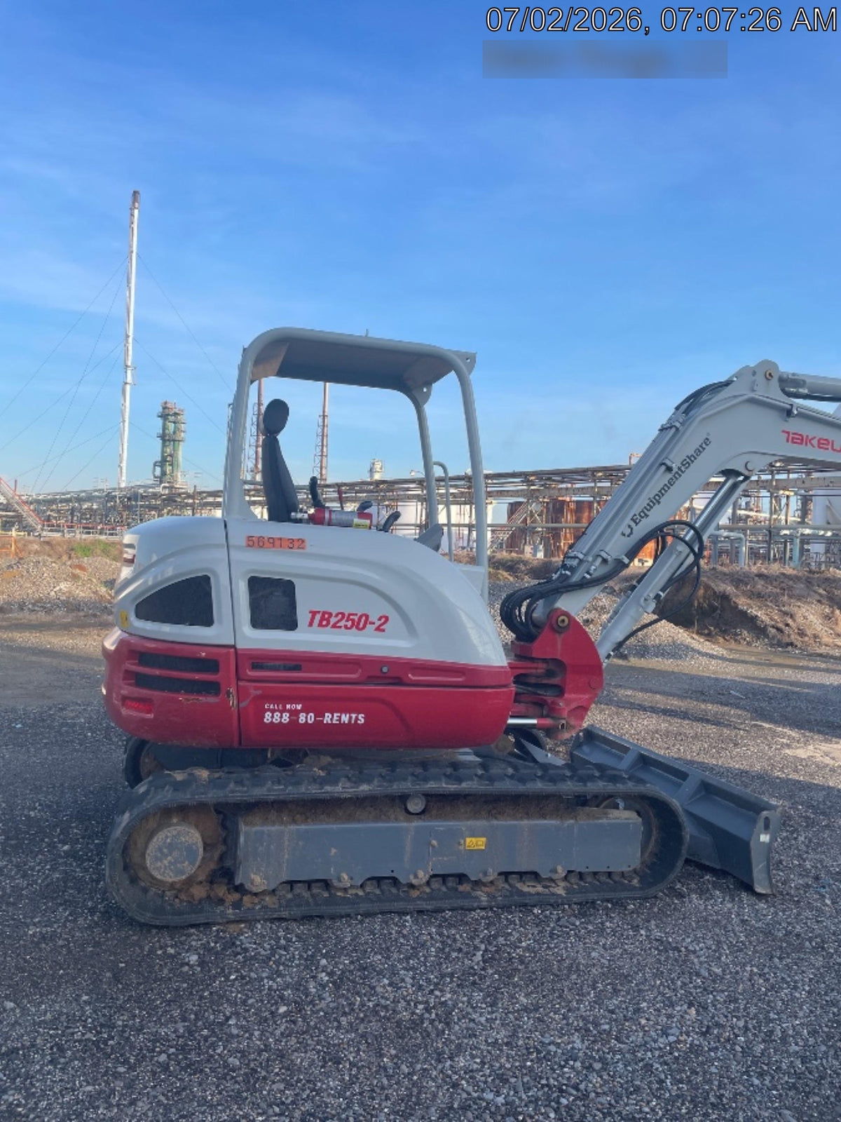 2025 TAKEUCHI TB250-2R