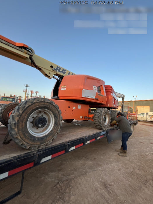 2019 JLG 400S