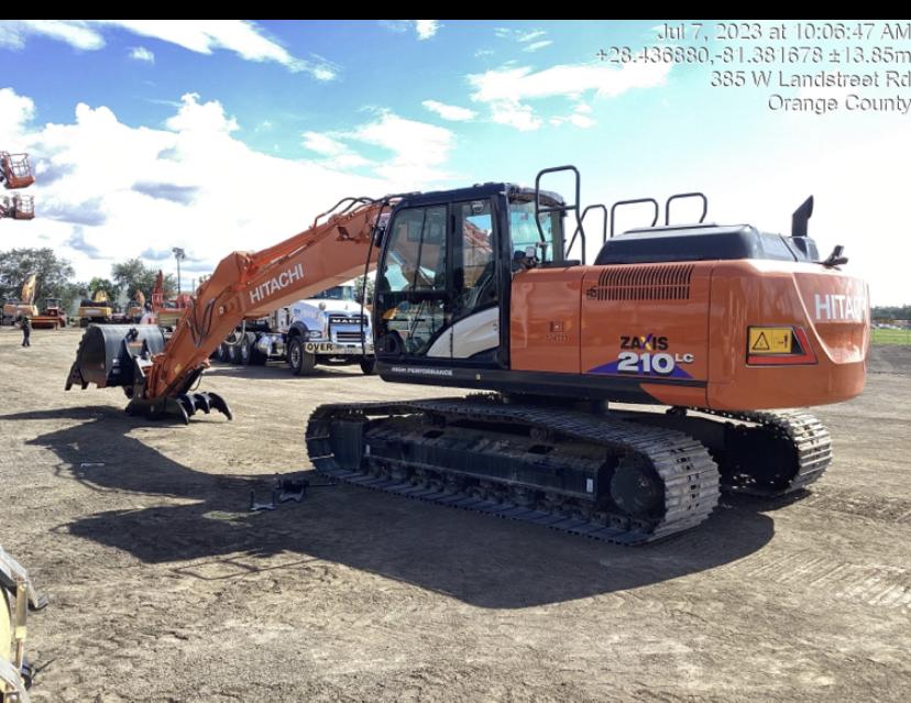 2023 HITACHI ZX210LC-6