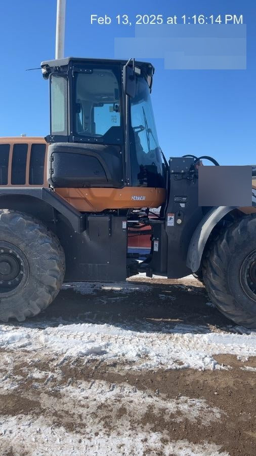 2022 CASE 721G