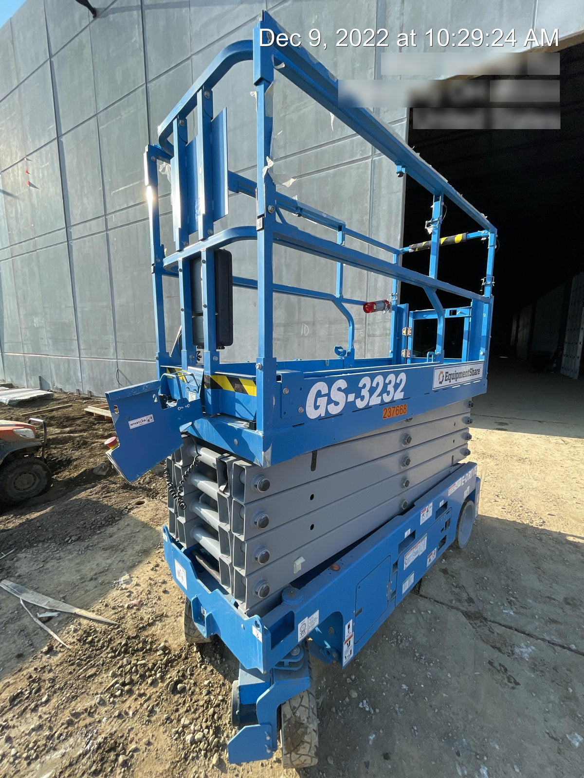 2022 GENIE GS-3232