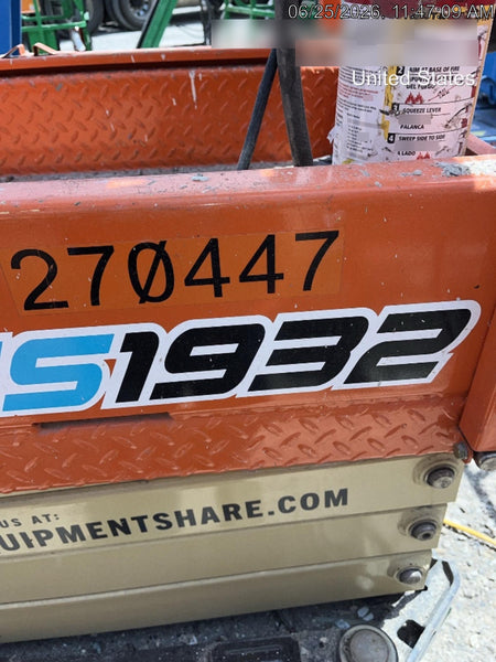 2022 JLG ES1932