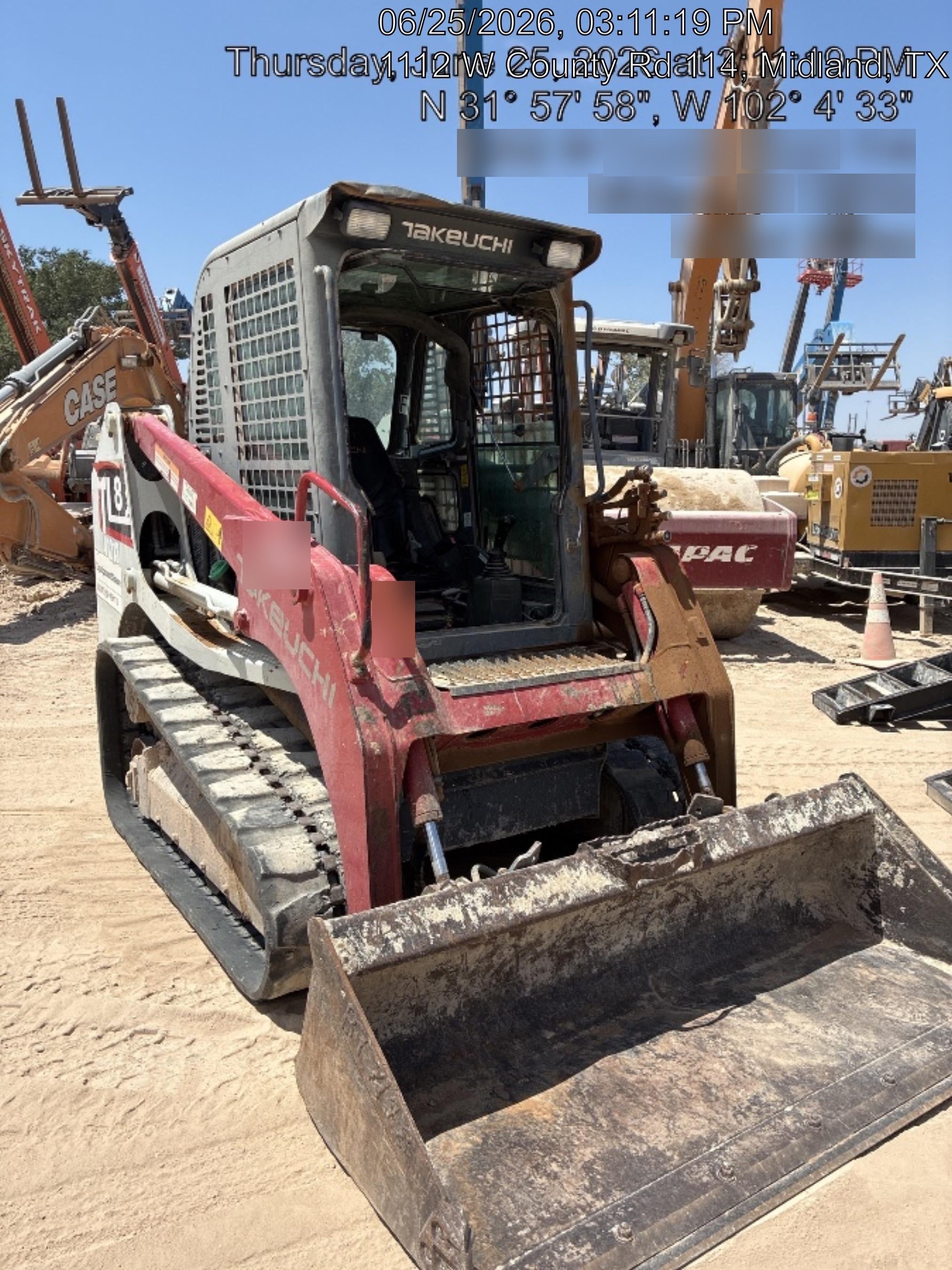 2019 Takeuchi TL8 Cab, Heat/AC, Defroster, 15" Wide Rubber Tracks, Back-up Alarm, Front & Rear Working Lights, Auxiliary Hydraulics, Two-Speed Travel, Electronic Monitoring System, Hydraulic Universal Quick Hitch 76" HD Dirt Bucket with 8 Teeth, 20.3 cubic feet Capacity