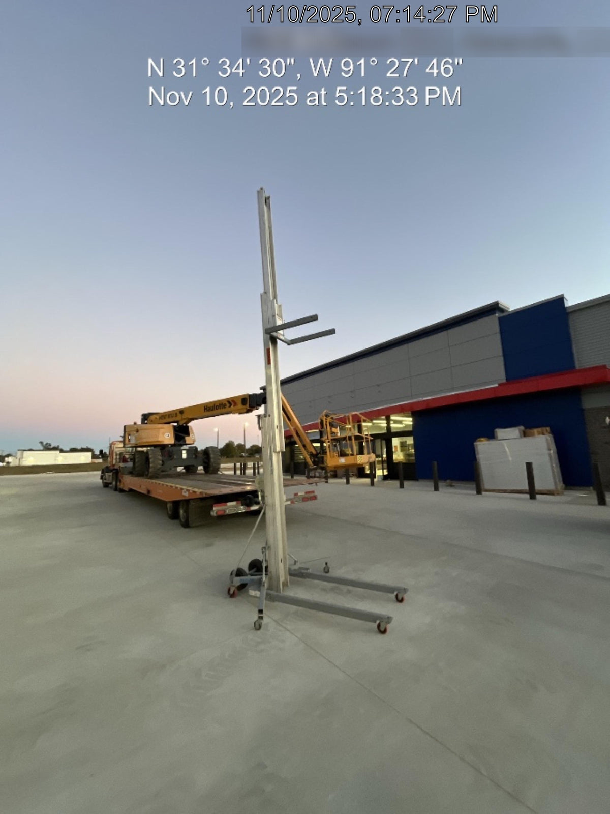 2023 GENIE SLC-24