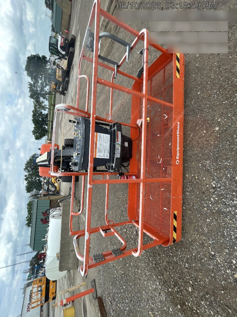 2025 JLG 660SJ