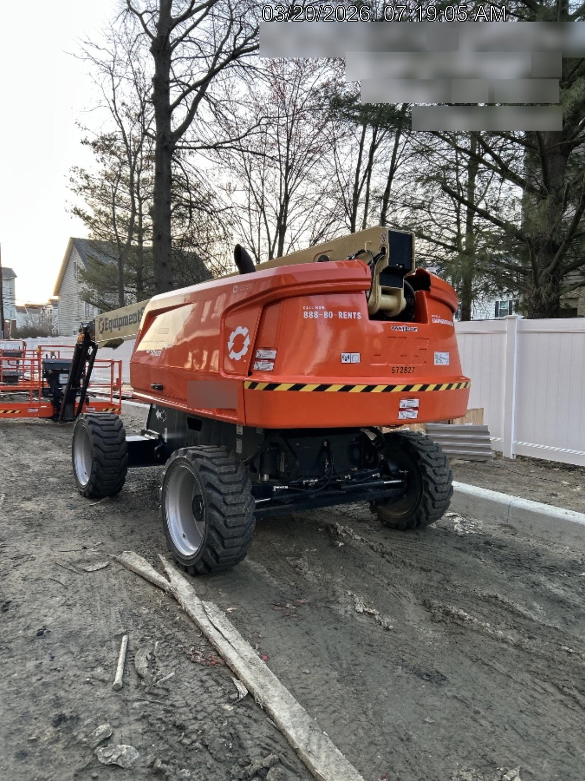 2025 JLG 660SJ