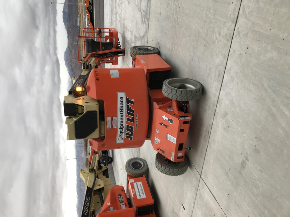 2019 JLG E400AJPN