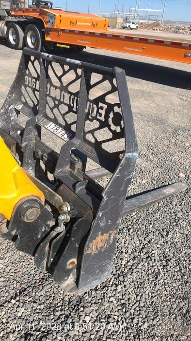 2021 PALADIN 48" Pallet Forks - Paladin