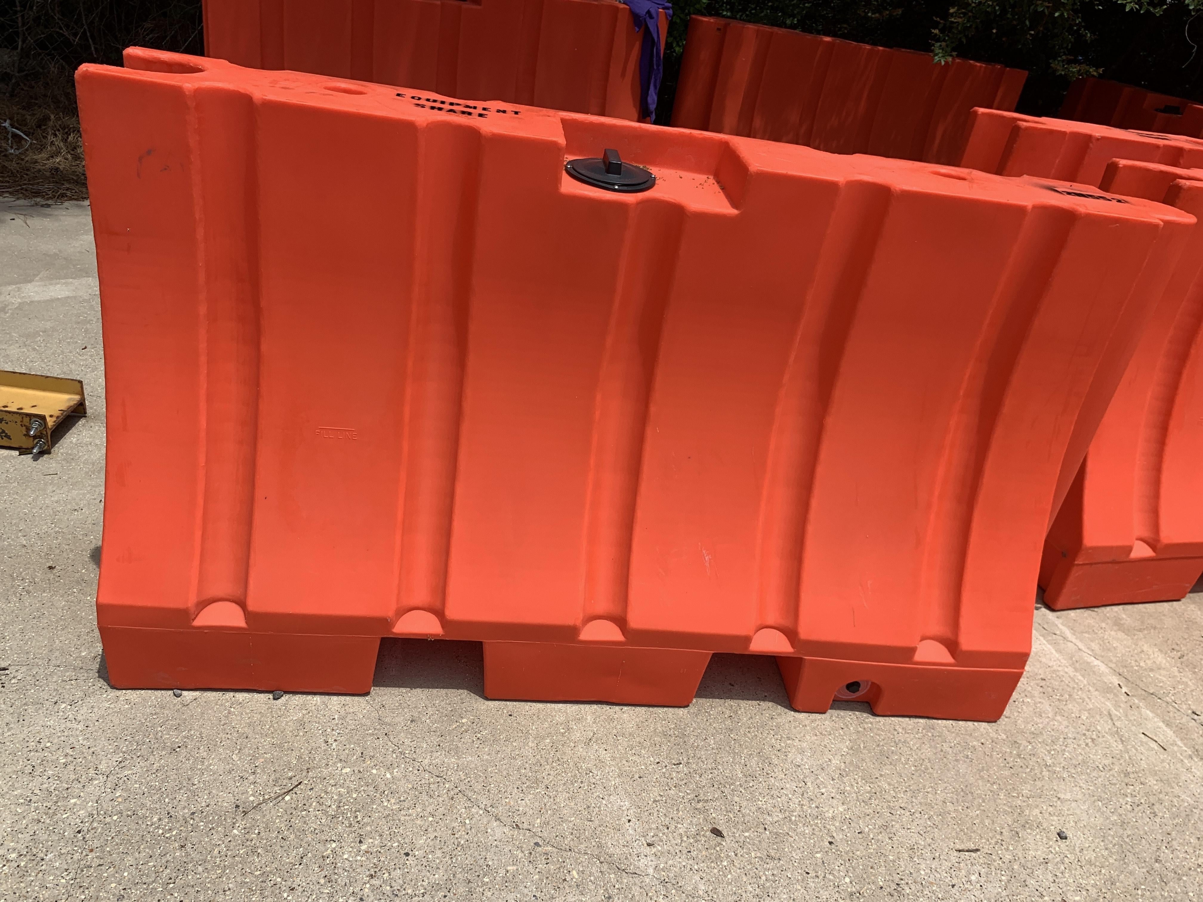 2022 HOUSTON BARRICADE WFB42