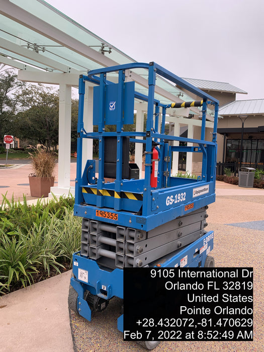 2021 GENIE GS-1932
