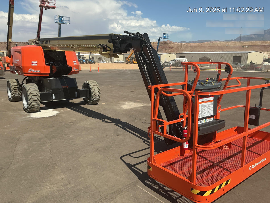 2025 JLG 660SJ