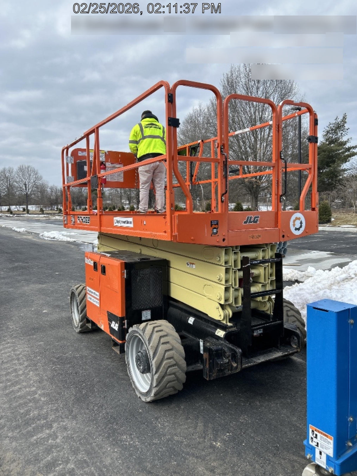 2021 JLG RT4069