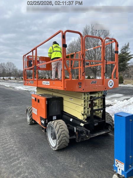 2021 JLG RT4069
