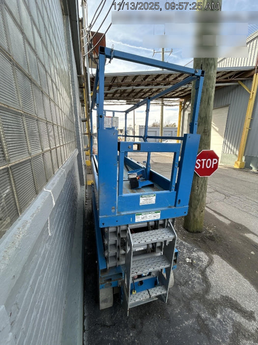 2020 Genie GS-2632 Solid NM Tires, Folding Rails with Half-Height Swing Gate, Beacon