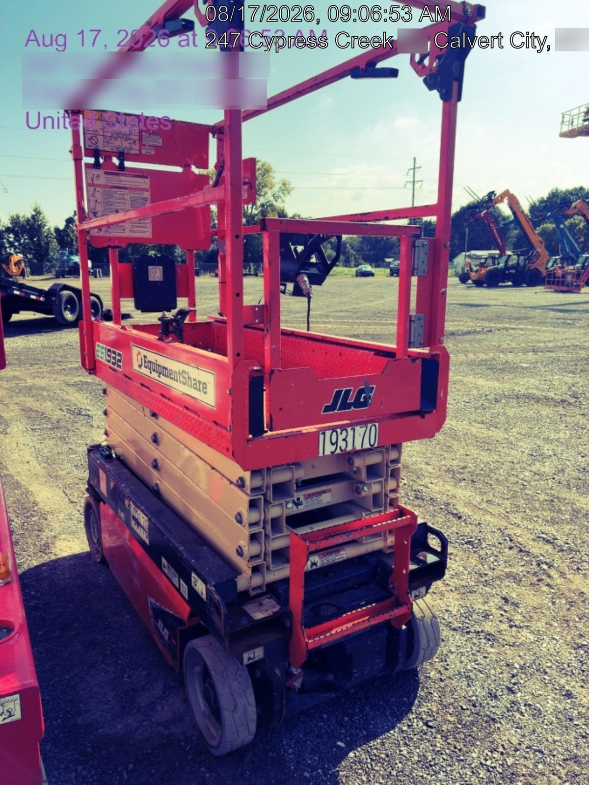 2021 JLG ES1932