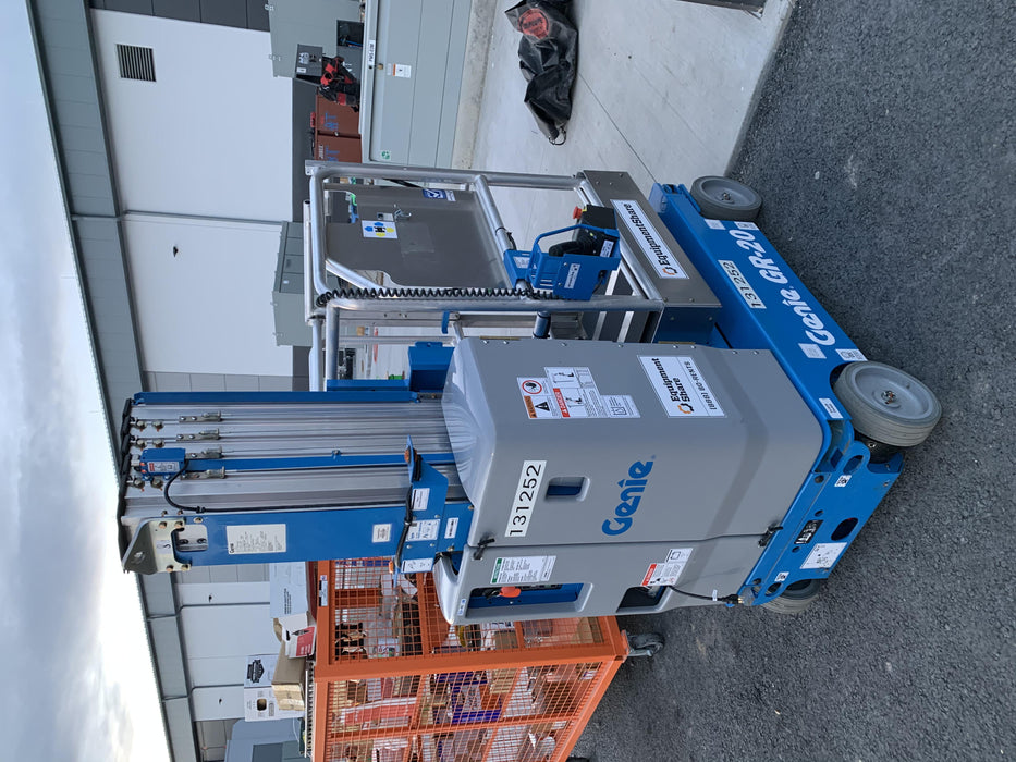 2021 GENIE GR-20