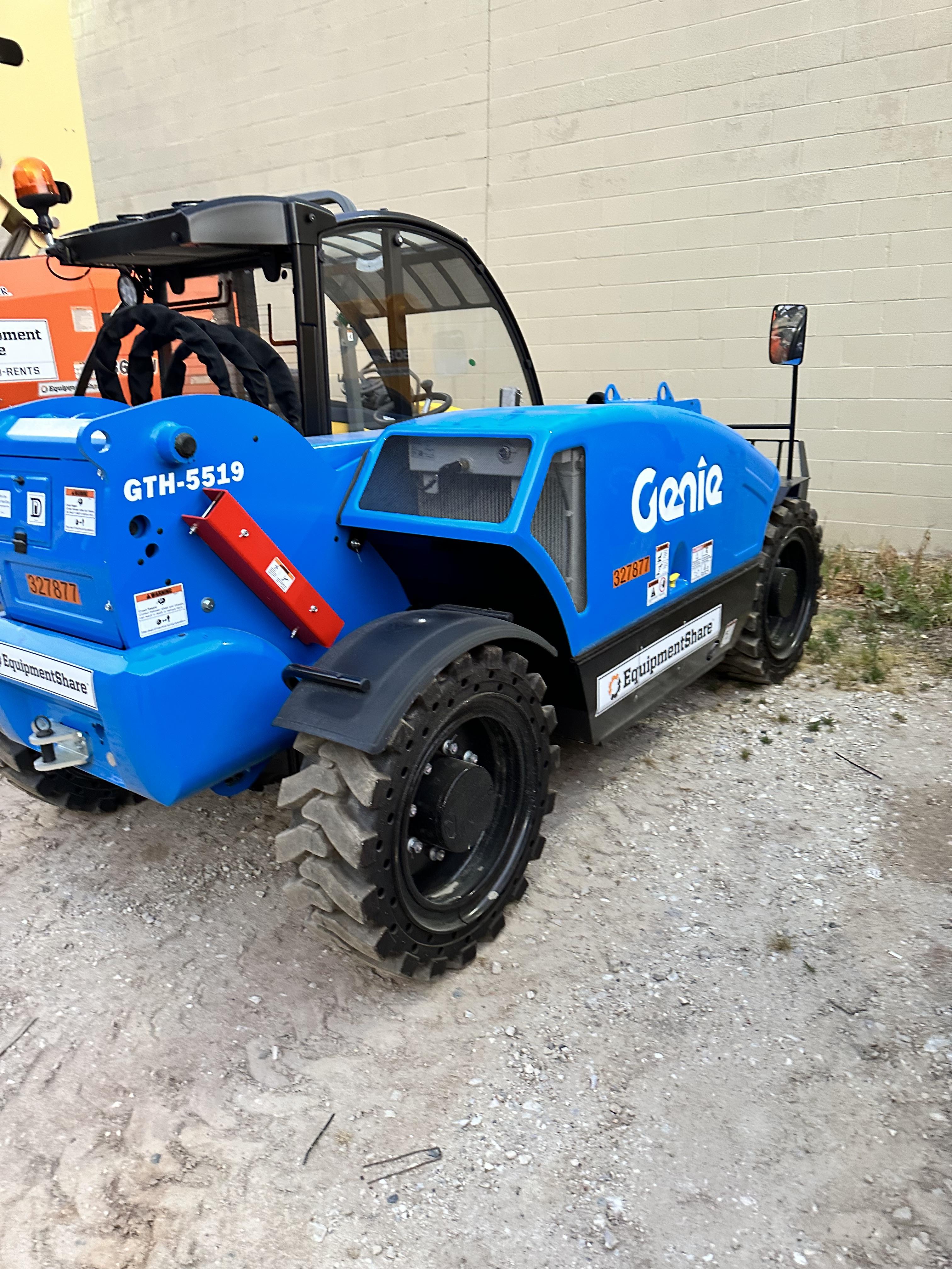 2023 GENIE GTH-5519