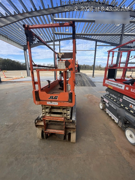 2021 JLG ES1932