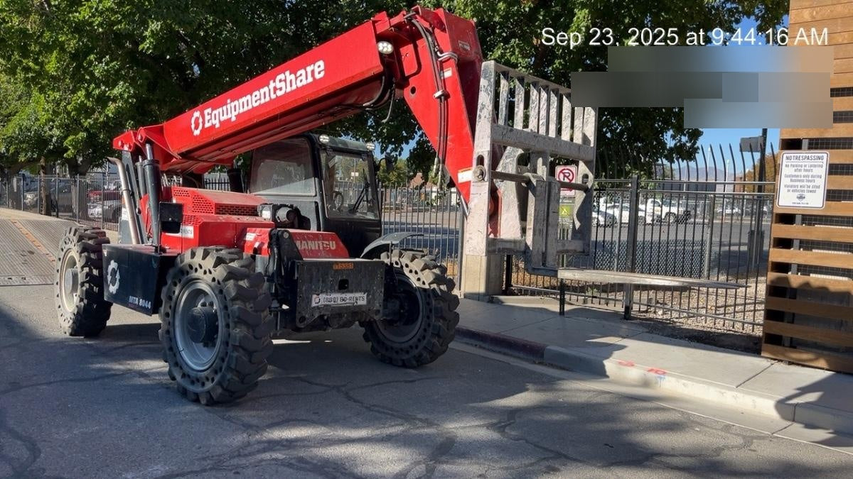 2021 MANITOU MTA8044