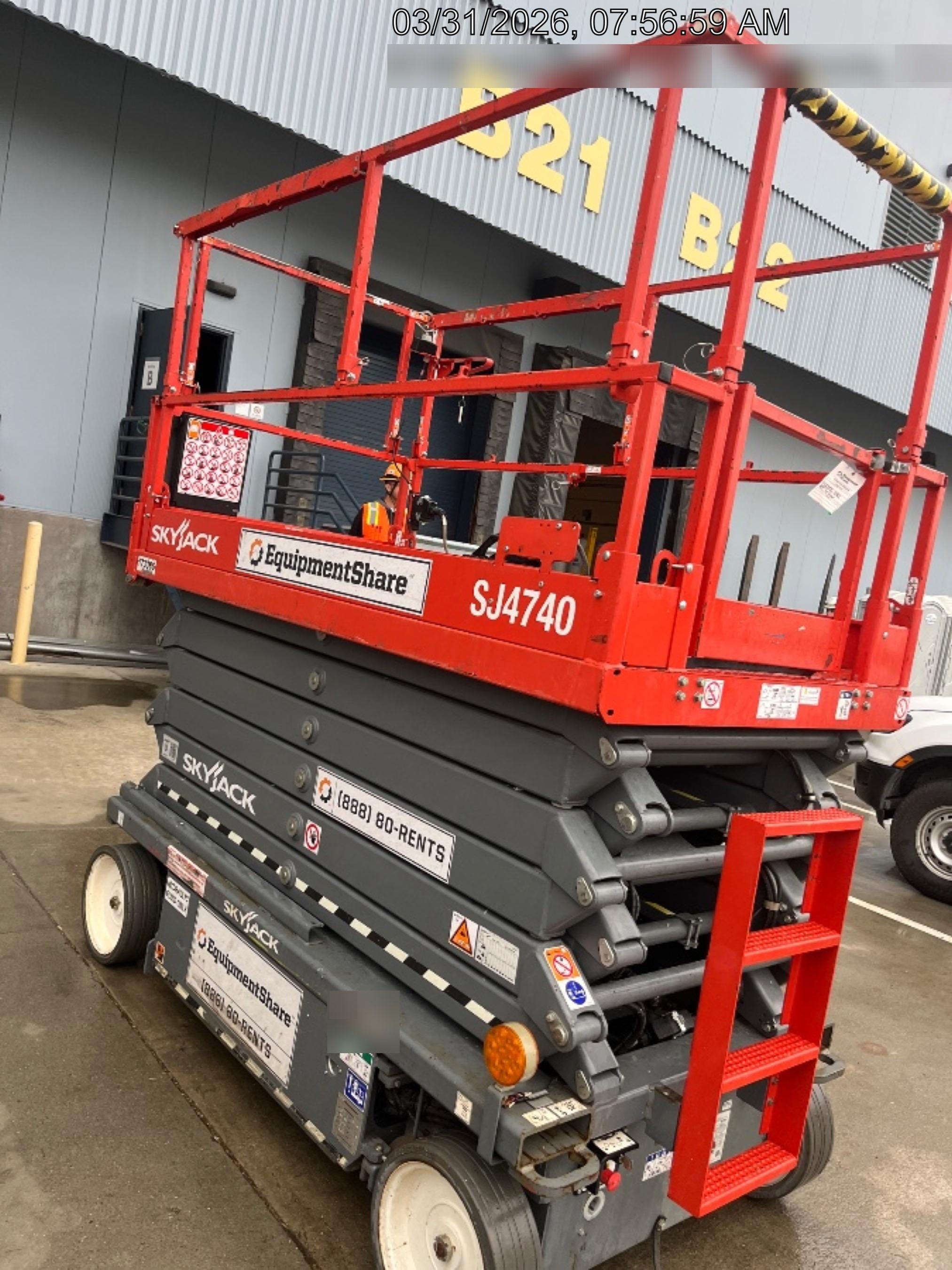 2021 SKYJACK SJ4740