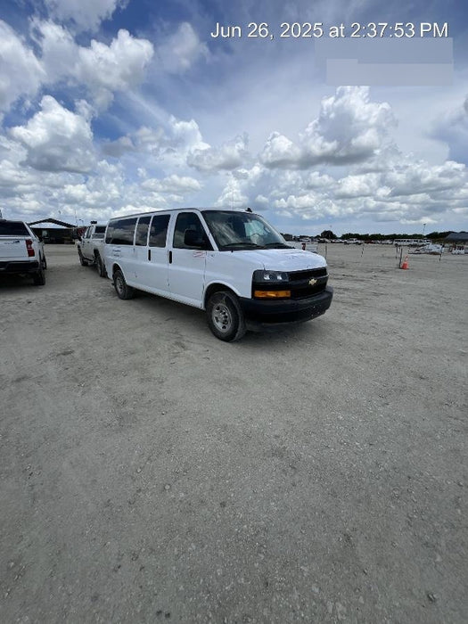 2023 CHEVROLET Express Van - Rental