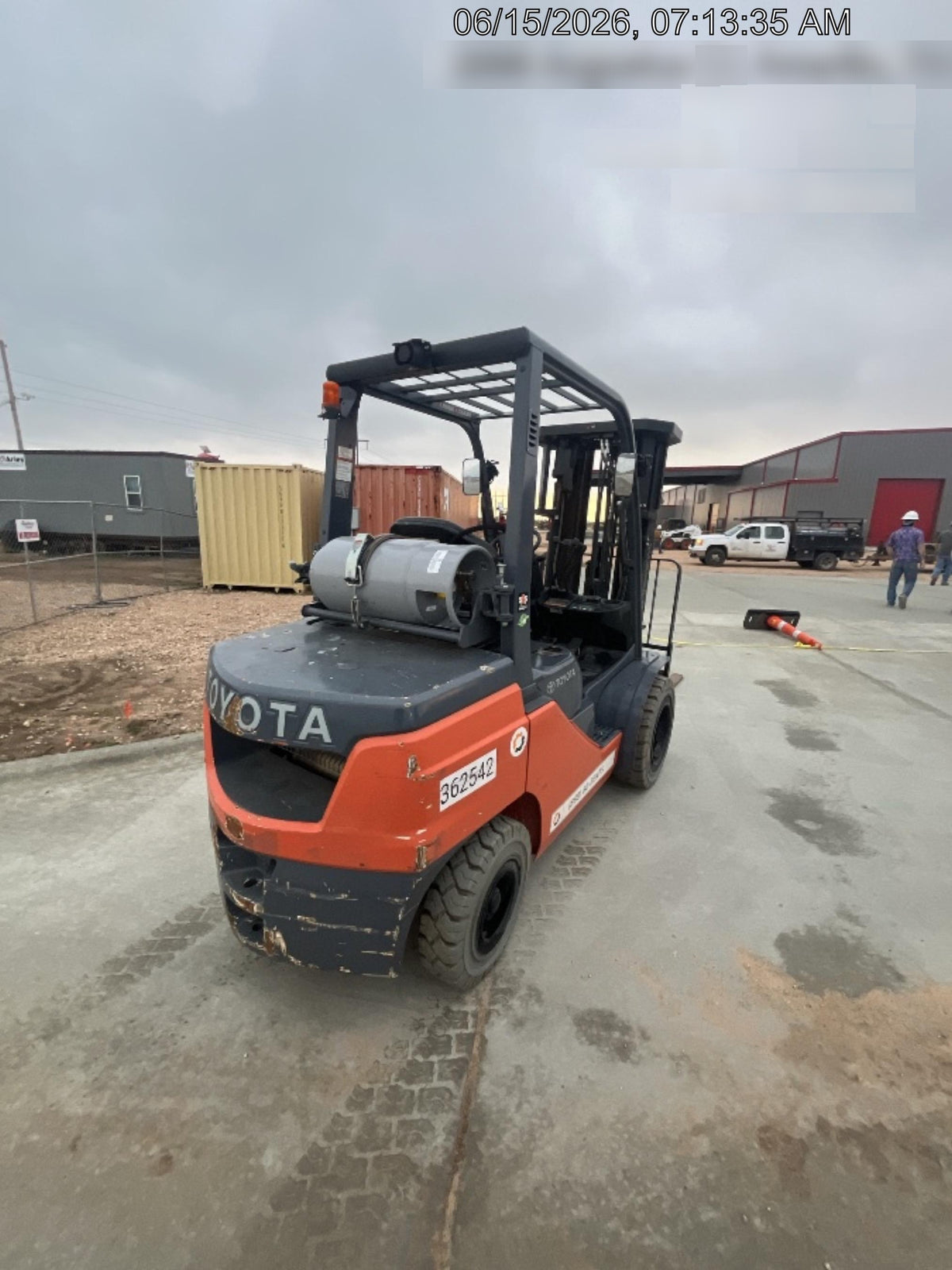 2023 TOYOTA 8FGU30 LP - Quad