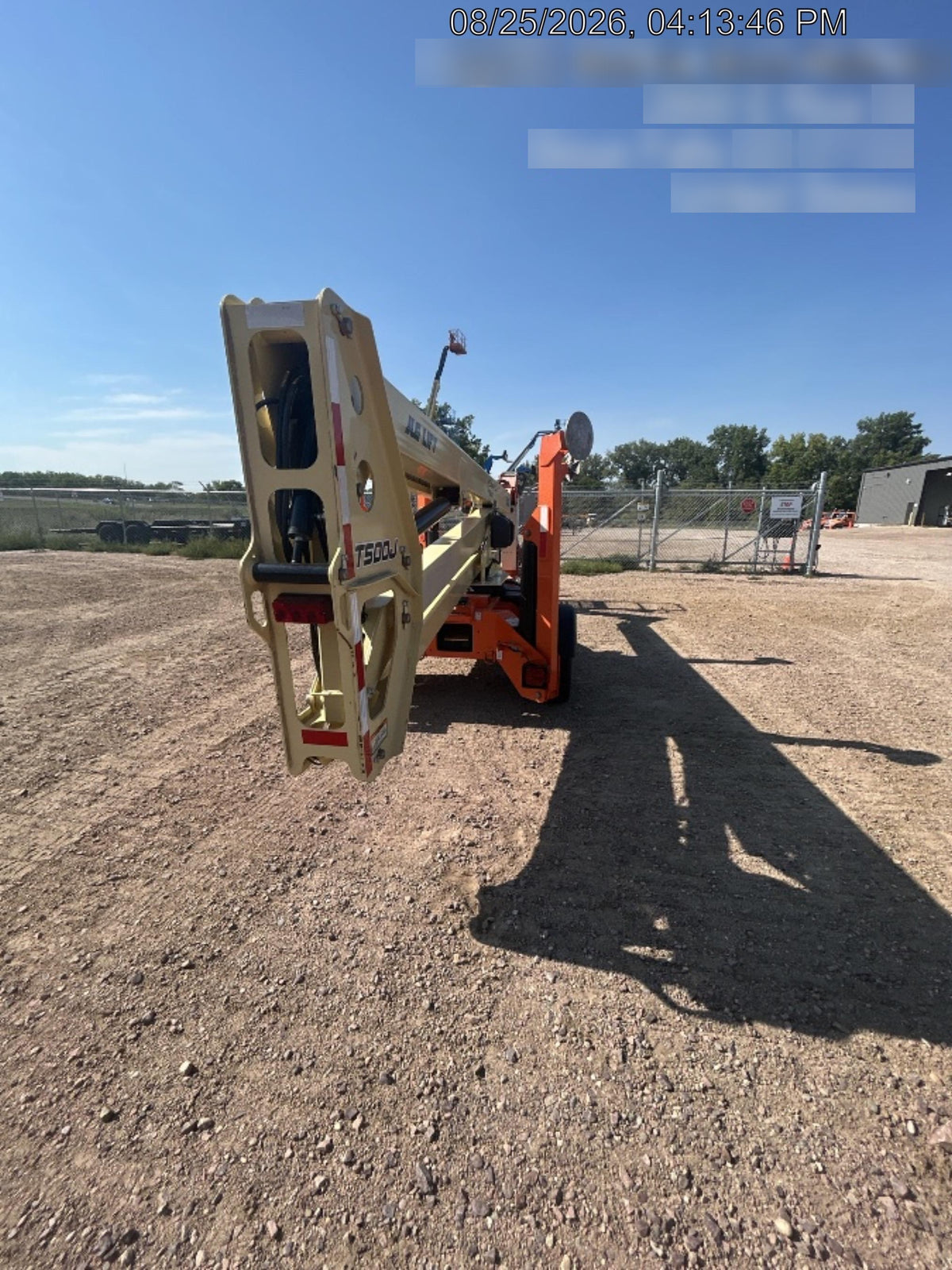 2023 JLG T500J
