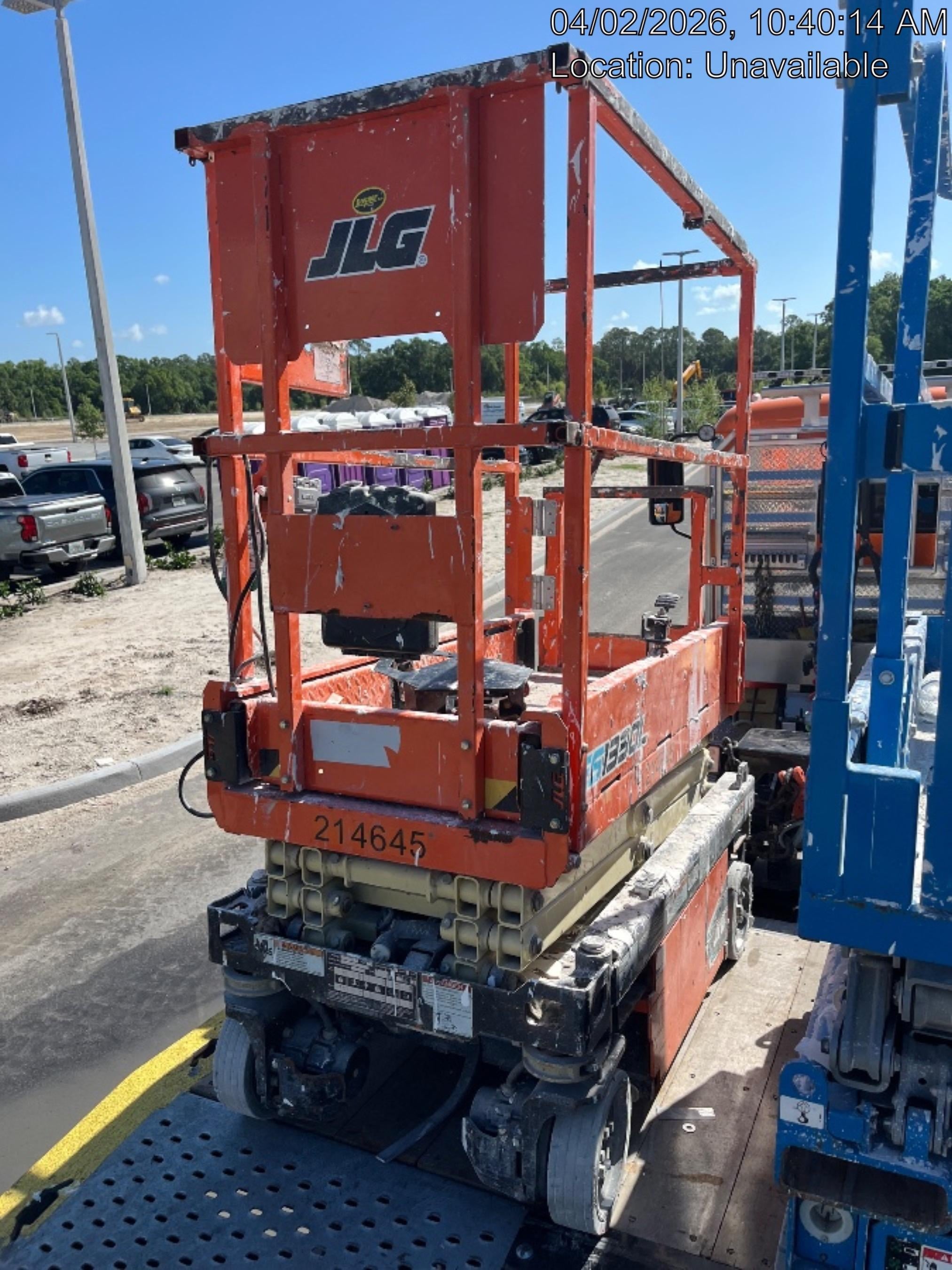 2022 JLG ES1330L