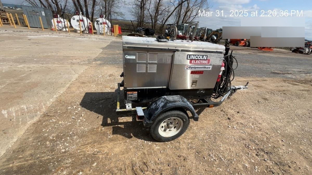 2024 Lincoln Electric LE400 Kubota V1505, Trlr, Cable Rack, Light Kit, ES Decals, T3