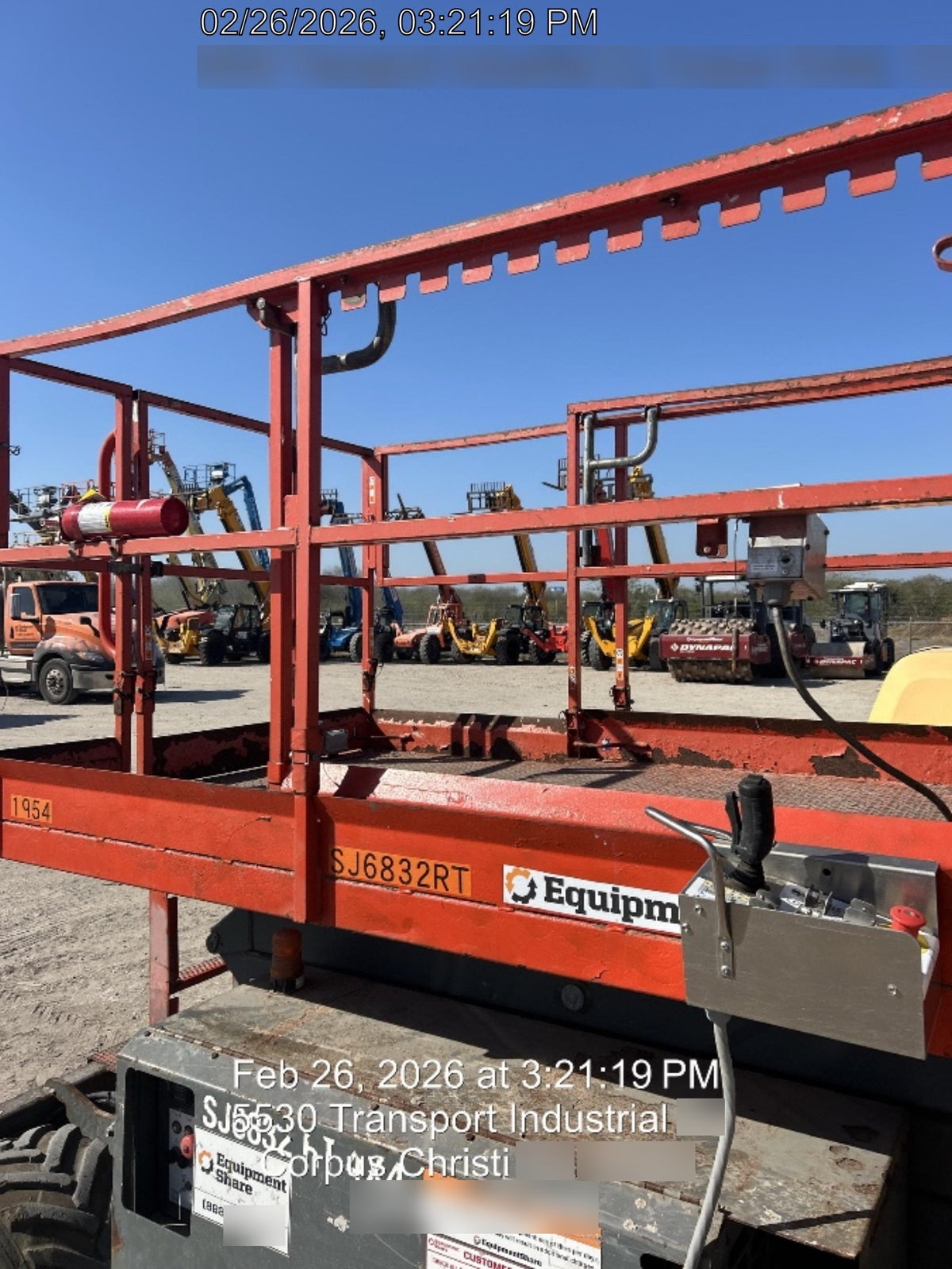 2016 SKYJACK SJ6832 RT