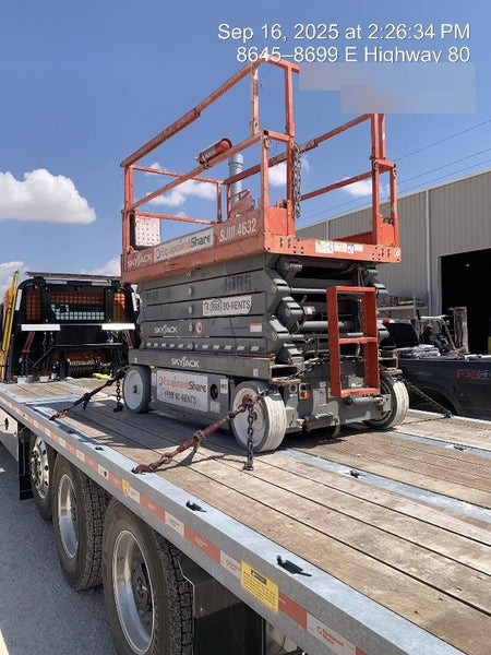 2018 Skyjack SJIII-4632 Skyjack SJIII4632 Scissor Lift w/Trojan Batteries
