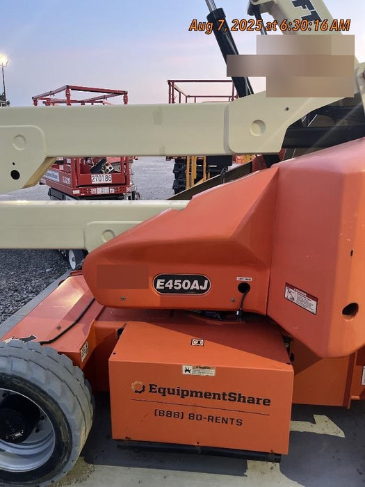 2018 JLG E450AJ