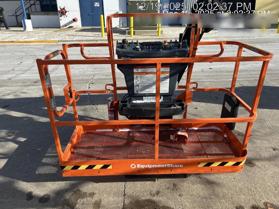2023 JLG EC600SJ