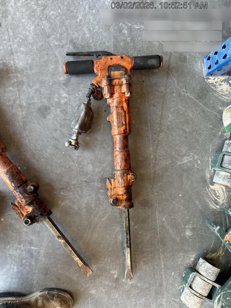2024 MICHIGAN PNEUMATIC ES-TPB30-1-TRACKER