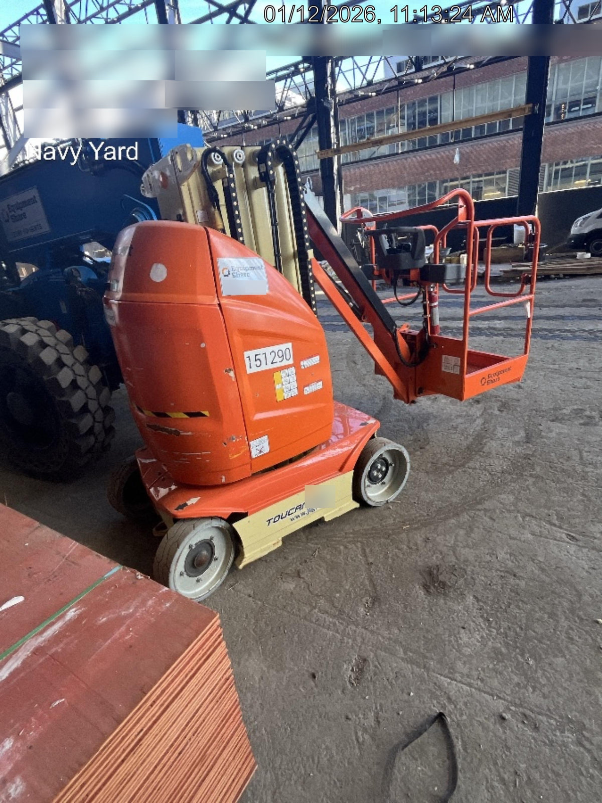 2021 JLG 26E