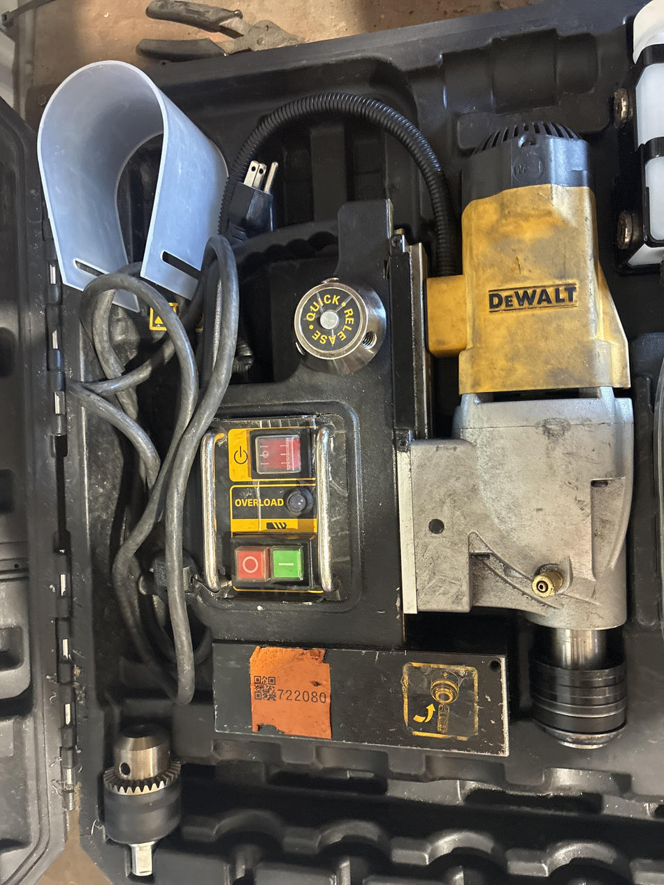2026 DEWALT DWE1622K
