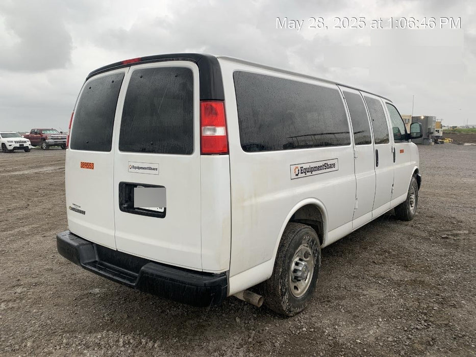 2023 CHEVROLET Express Van - Rental